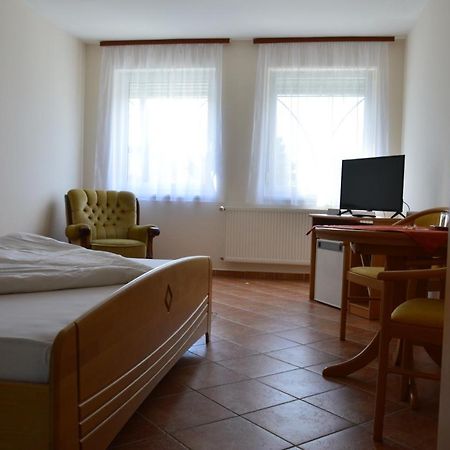 Hotel Harka Harkány Dış mekan fotoğraf