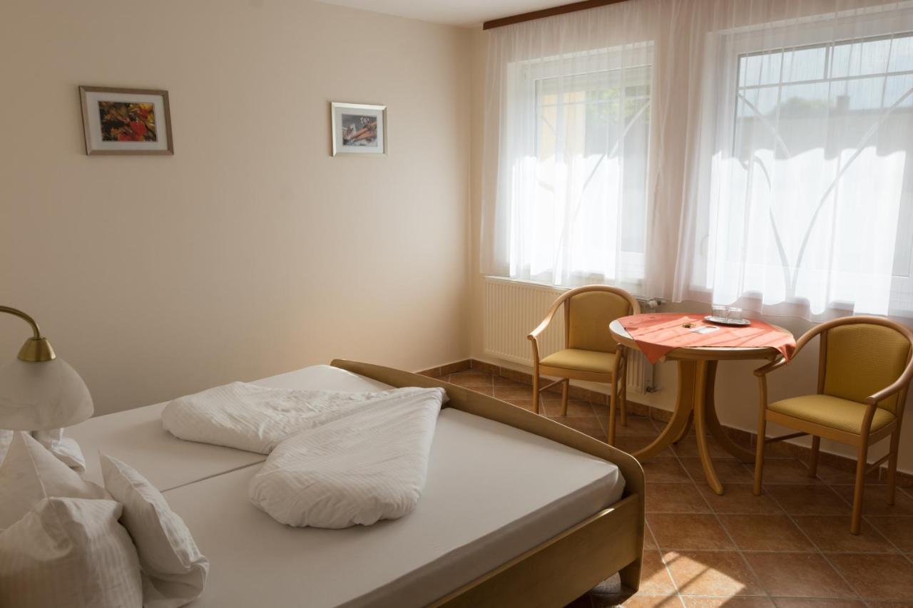 Hotel Harka Harkány Dış mekan fotoğraf